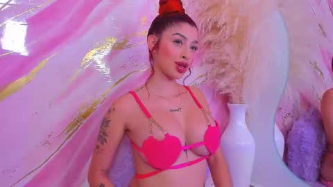 Snapshot of scarleett_jones chatting on 01/16/26, 09:08 scarleett jones online show from 01/16/26, 09:08