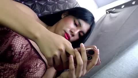Snapshot of scarlet_111 chatting on 07/01/26, 11:15 scarlet_111 online show from 07/01/26, 11:15