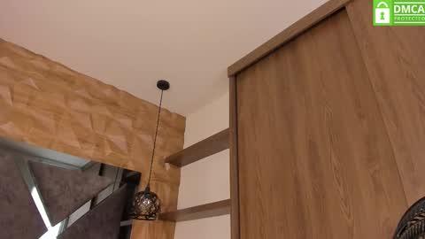 scarlet__jones_ online show from 10/05/25, 08:07