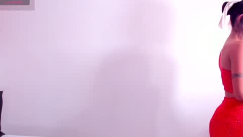 Scarlet online show from 12/05/24, 12:00