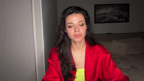 Snapshot of scarlet_daisy_ chatting on 05/21/26, 07:04 Sophie online show from 05/21/26, 07:04