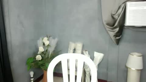 Snapshot of scarlet_enchantressxxx chatting on 10/19/25, 06:41 scarlet_enchantressxxx online show from 10/19/25, 06:41
