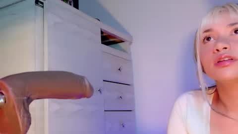 Snapshot of scarlet_gold chatting on 02/27/26, 02:44 scarlet_gold online show from 02/27/26, 02:44