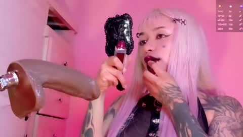 scarlet_gold online show from 05/07/26, 02:06