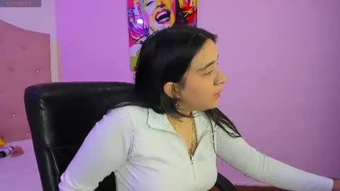 scarlet_hans online show from 06/18/26, 11:58