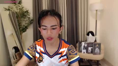 Snapshot of scarlet_kisses chatting on 06/15/26, 09:22 Scarlet online show from 06/15/26, 09:22