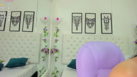 Snapshot of scarlet_stan22 chatting on 12/28/24, 10:58 Isa online show from 12/28/24, 10:58