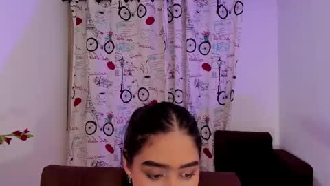 Snapshot of scarlet_villamizar chatting on 11/06/25, 04:13 SCARLET online show from 11/06/25, 04:13