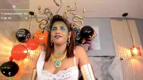 Scarlet online show from 10/31/25, 11:06