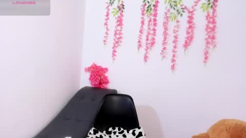 Scarlet online show from 05/09/26, 02:22