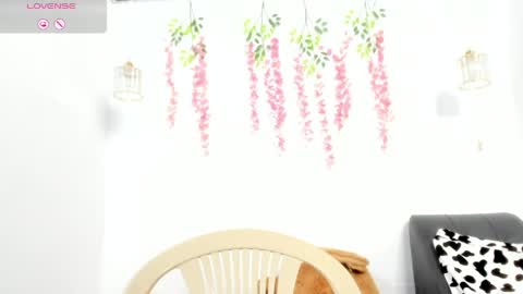 Scarlet online show from 05/13/26, 12:57