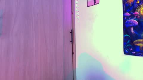 Snapshot of scarletblaze_ chatting on 11/02/25, 01:35 Scarlet online show from 11/02/25, 01:35