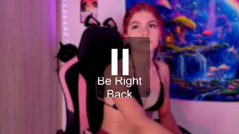 Snapshot of scarletblaze_ chatting on 12/13/25, 07:53 Scarlet online show from 12/13/25, 07:53