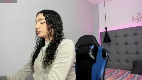 scarlet online show from 05/26/26, 03:46