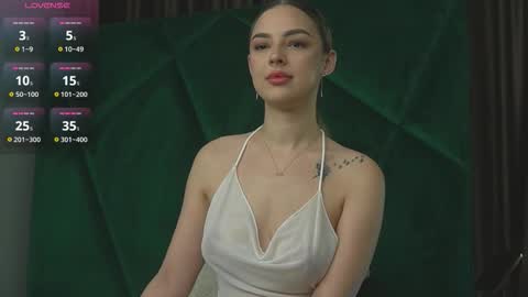 Scarlet online show from 10/03/25, 10:40