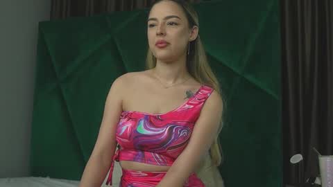 Scarlet online show from 10/06/25, 10:07