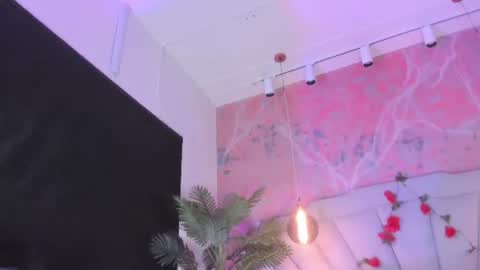 Scarlet Dayana online show from 06/18/26, 12:09