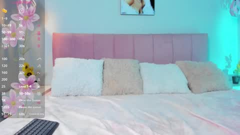 Scarlet  online show from 01/22/25, 09:24