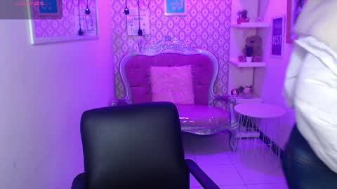 Scarleth online show from 01/25/25, 03:19