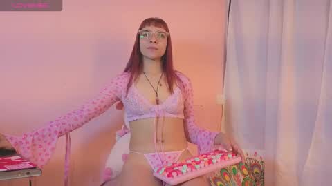 I am  Scarleth  Check mi profile online show from 03/16/26, 12:09