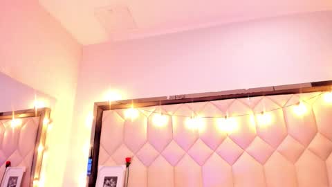 scarlethbigbug online show from 02/25/26, 11:42