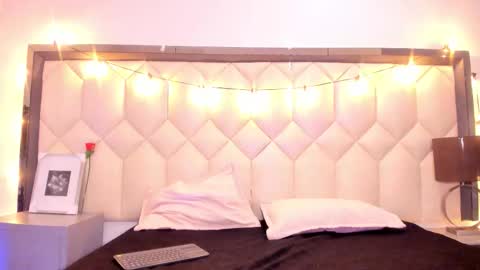 scarlethbigbug online show from 02/26/26, 11:53