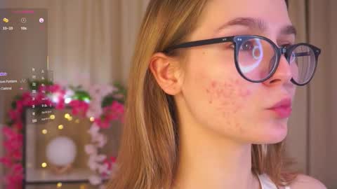 Maria online show from 12/14/25, 08:24