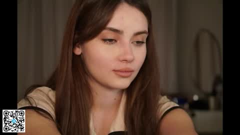 Snapshot of scarletmore chatting on 12/18/25, 08:48 Scarlet online show from 12/18/25, 08:48