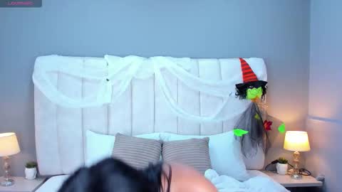 Scarlet online show from 11/01/25, 04:14