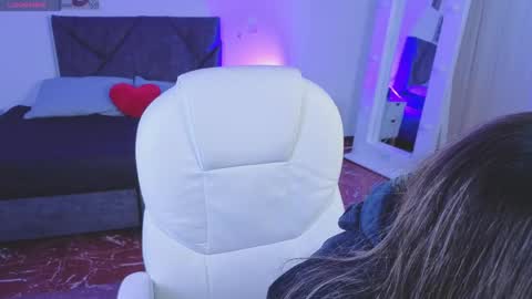 Scarlett online show from 05/04/26, 11:39
