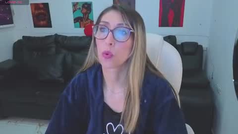 Scarlett online show from 06/19/26, 11:36