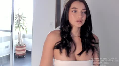 Snapshot of scarlett__baker11 chatting on 02/26/25, 08:11 juli online show from 02/26/25, 08:11