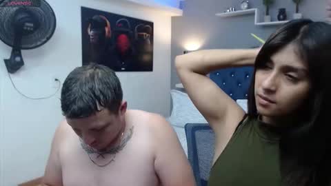 Snapshot of scarlett_and_justin chatting on 10/17/25, 03:20  scarleth and justin  online show from 10/17/25, 03:20