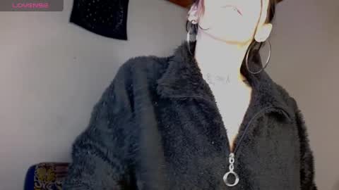 scarlet online show from 04/12/26, 12:59
