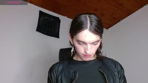 scarlet online show from 04/25/26, 04:59