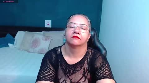 Snapshot of scarlett_duboi1 chatting on 03/02/25, 08:07 Scarlett online show from 03/02/25, 08:07
