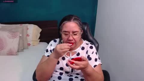 Snapshot of scarlett_duboi1 chatting on 03/09/26, 12:36 Scarlett online show from 03/09/26, 12:36