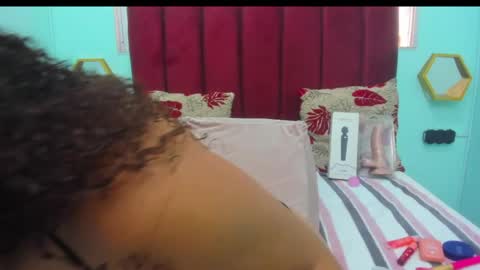 scarlett_fox20 online show from 05/03/26, 01:28