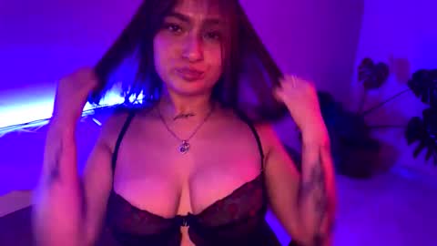 Snapshot of scarlett_king16 chatting on 05/07/26, 03:06 Scarlett King16 online show from 05/07/26, 03:06