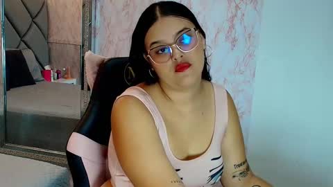 Snapshot of scarlett_montoya chatting on 01/16/26, 11:58 scarlett montoya online show from 01/16/26, 11:58