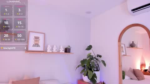 Scarlett Morgan online show from 02/11/25, 08:10