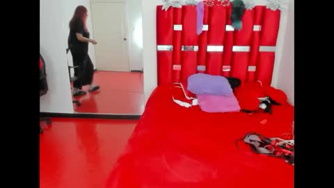 scarlett_red_11 online show from 05/11/26, 03:40
