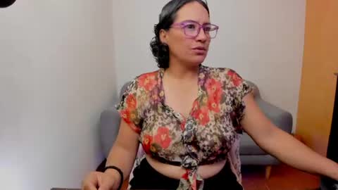 Scarlett sax online show from 06/11/26, 11:47