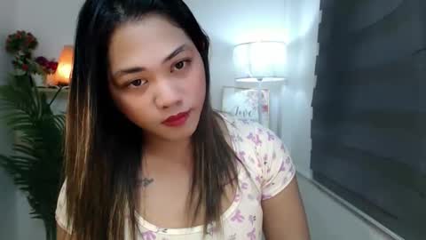 Snapshot of scarlett_sofia69 chatting on 09/23/25, 11:24 online show from 09/23/25, 11:24