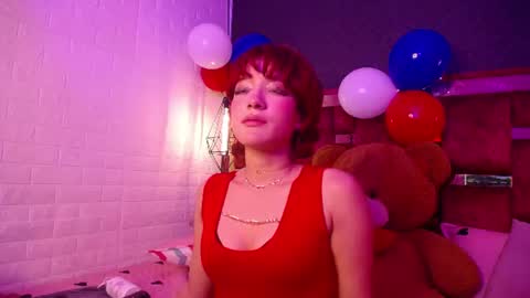 Snapshot of scarlett_squerit chatting on 07/09/26, 03:27 scarlett_squerit online show from 07/09/26, 03:27