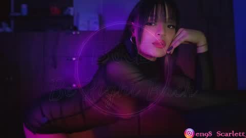 Snapshot of scarlett_v3la chatting on 02/19/25, 05:05 Scarlett online show from 02/19/25, 05:05