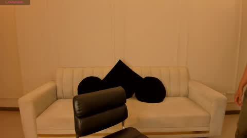 Sacrlett Blaze online show from 06/01/26, 11:56
