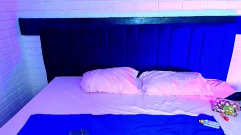 Snapshot of scarlettboobs_ chatting on 10/16/25, 10:00 ScarlettBoobs online show from 10/16/25, 10:00