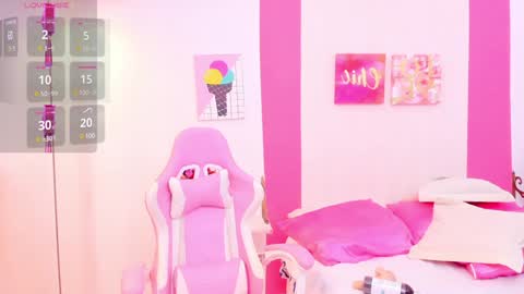 Scarlette  online show from 01/04/25, 11:06