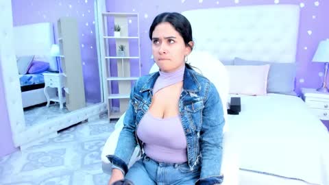 Scarlette  online show from 09/19/25, 03:08